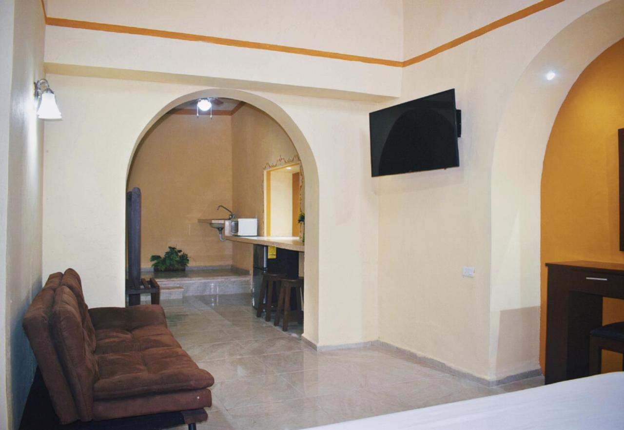 Hotel Casa Rico Валядолид Екстериор снимка