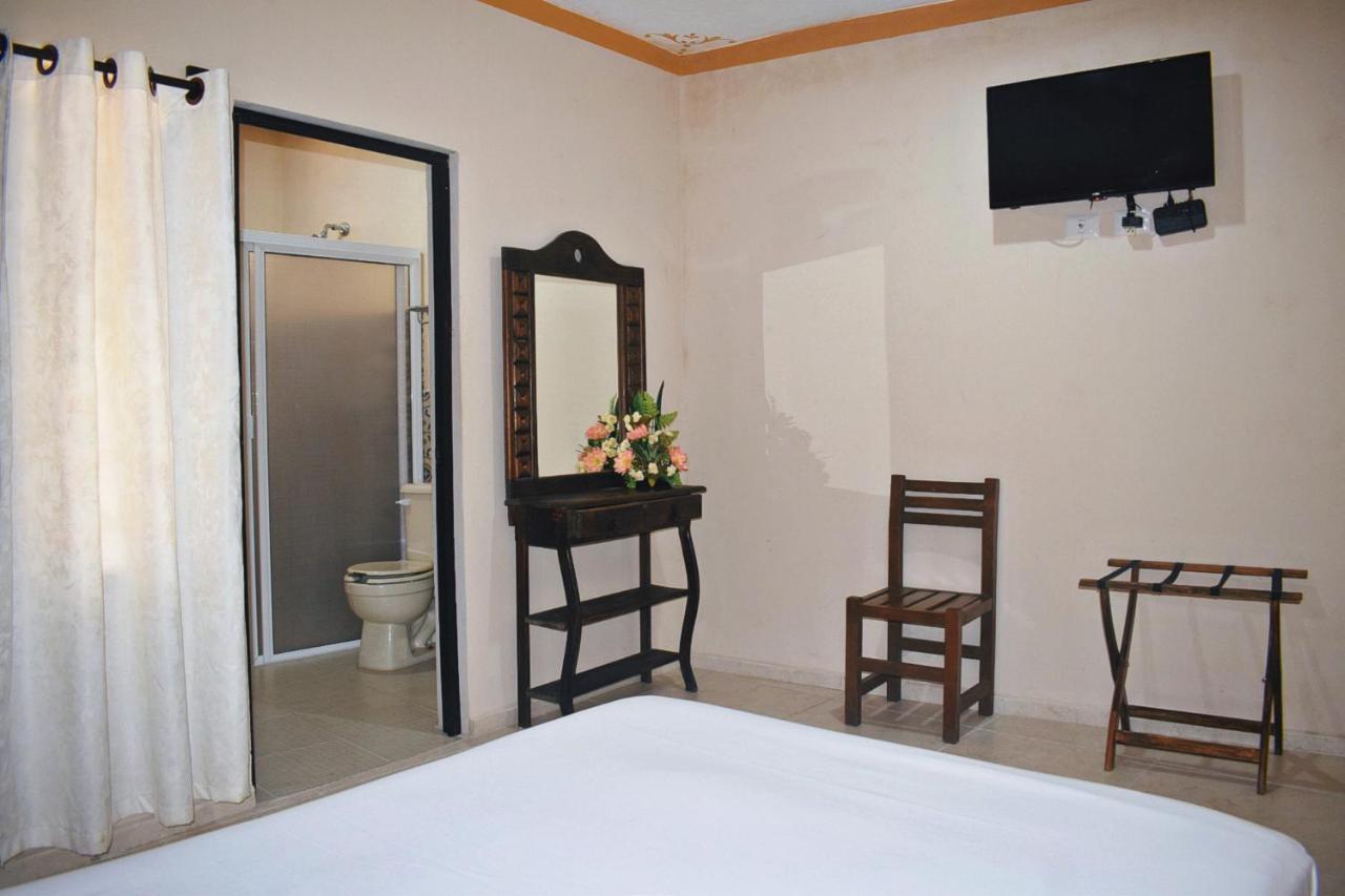 Hotel Casa Rico Валядолид Екстериор снимка
