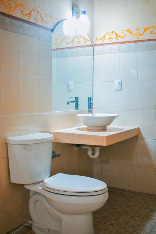 Hotel Casa Rico Валядолид Екстериор снимка