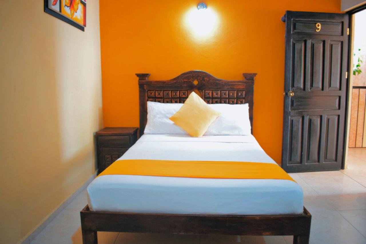 Hotel Casa Rico Валядолид Екстериор снимка