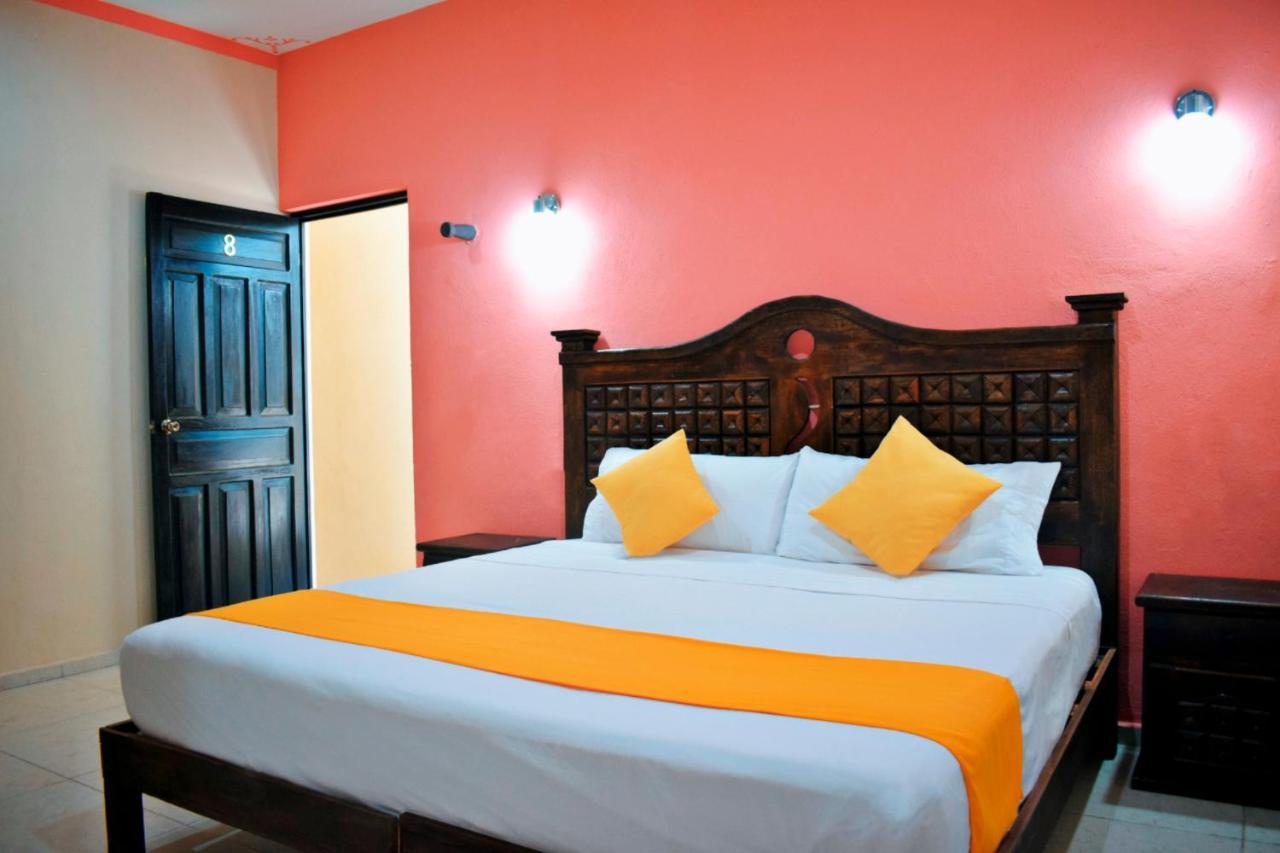 Hotel Casa Rico Валядолид Екстериор снимка