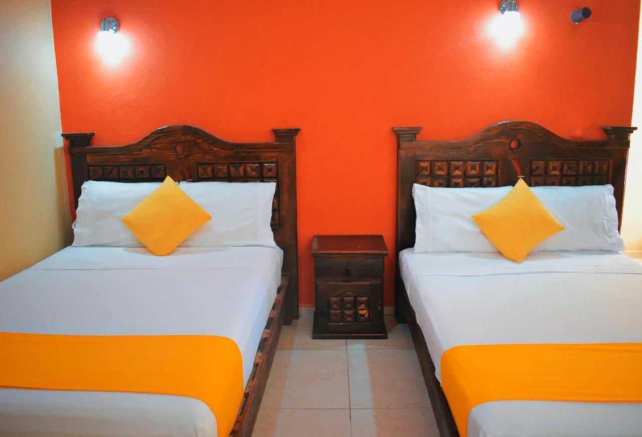 Hotel Casa Rico Валядолид Екстериор снимка